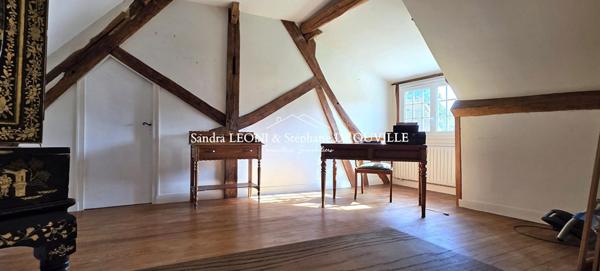 GALLARDON - RAVISSANTE LONGERE de 170 m², 6 PIECES