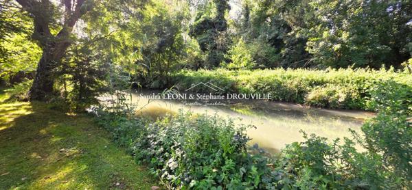 GALLARDON - RAVISSANTE LONGERE de 170 m², 6 PIECES