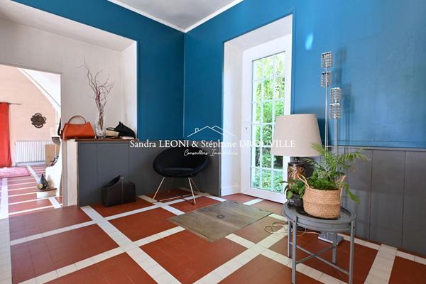 GALLARDON - RAVISSANTE LONGERE de 170 m², 6 PIECES