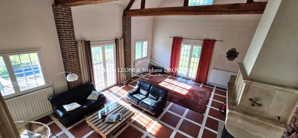 GALLARDON - RAVISSANTE LONGERE de 170 m², 6 PIECES