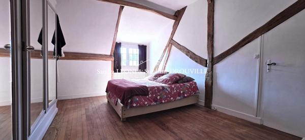 GALLARDON - RAVISSANTE LONGERE de 170 m², 6 PIECES