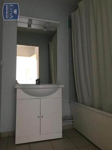 Appartement à louer 2 pièces 48.2m²