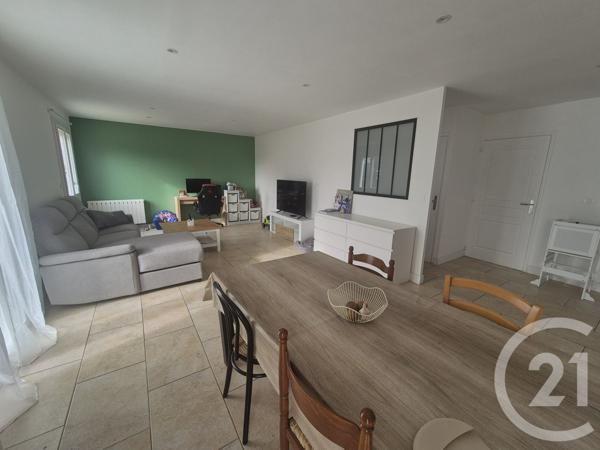 Maison à vendre  4 pièces - 93 m2 LACHAPELLE AUZAC - 46