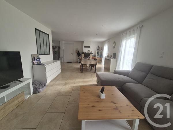 Maison à vendre  4 pièces - 93 m2 LACHAPELLE AUZAC - 46