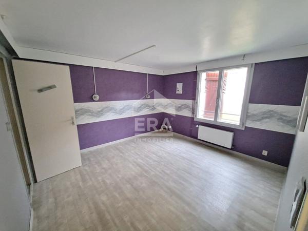 Grande maison familiale 8 pièces avec jardin et garage, proche centre et gare