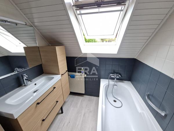 Grande maison familiale 8 pièces avec jardin et garage, proche centre et gare