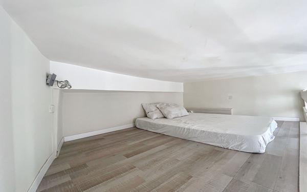 Appartement à louer    1 pièce • 25,89 m2 Avignon