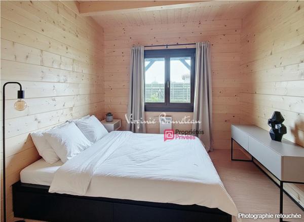 Maison en bois 3 pièces Terrain arboré et clôturé