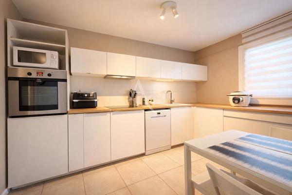 Appartement T4 entièrement rénové Martigues Ferrières Garage et Parking Résidence sécurisée