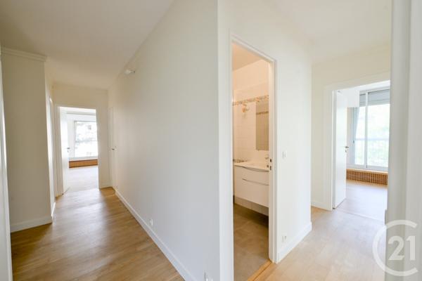 Appartement F7 à vendre  6 pièces - 104,07 m2 PARIS - 75020