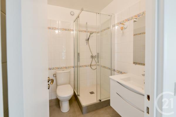 Appartement F7 à vendre  6 pièces - 104,07 m2 PARIS - 75020