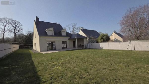 Achat - Maison Noyal-sur-Vilaine 35530 9 pièces 193 m 2 711 m 2