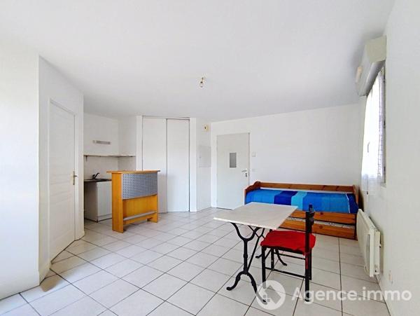 À vendre - Studio, 1 pièce situé à Salies-de-Béarn (64270)