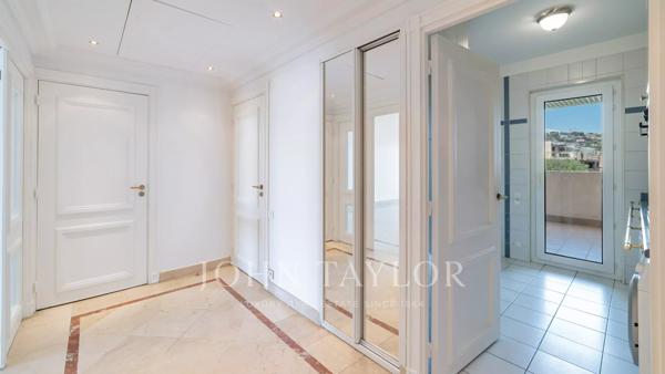 Appartement 2 Pièces avec Vue Mer - Résidence de standing