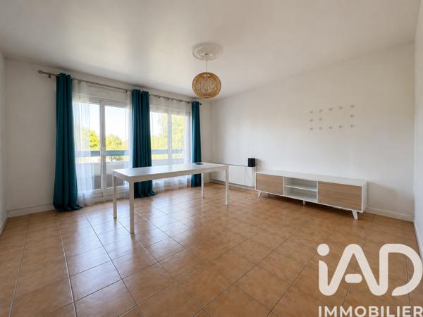 Appartement à vendre 3 pièces 72,77 m² Le Coudray-Montceaux