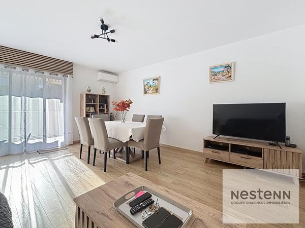 T3 rénové avec terrasse exposée sud-ouest à Fréjus Plage, lumineux, garage et parking