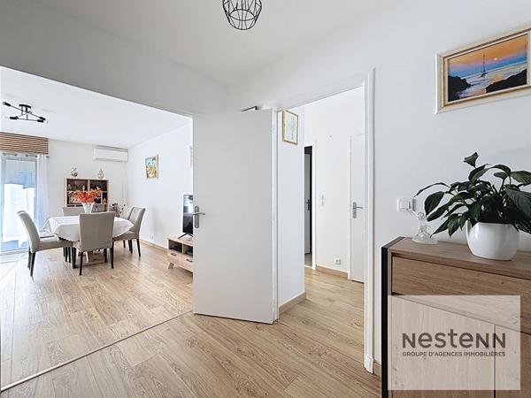 T3 rénové avec terrasse exposée sud-ouest à Fréjus Plage, lumineux, garage et parking