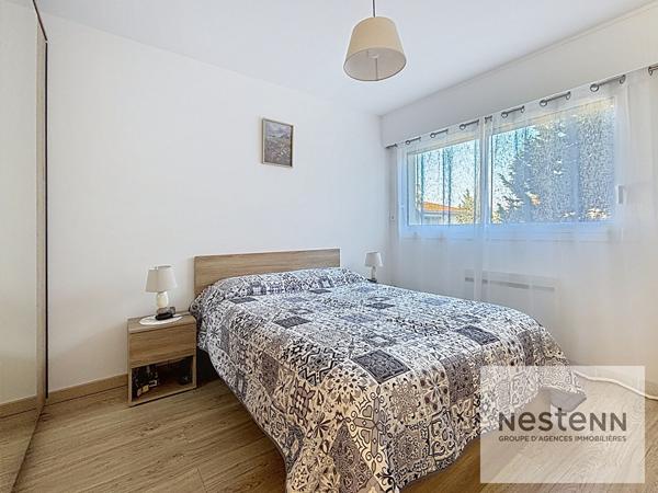 T3 rénové avec terrasse exposée sud-ouest à Fréjus Plage, lumineux, garage et parking