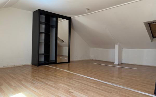 Maison à vendre    4 pièces •  Hirson