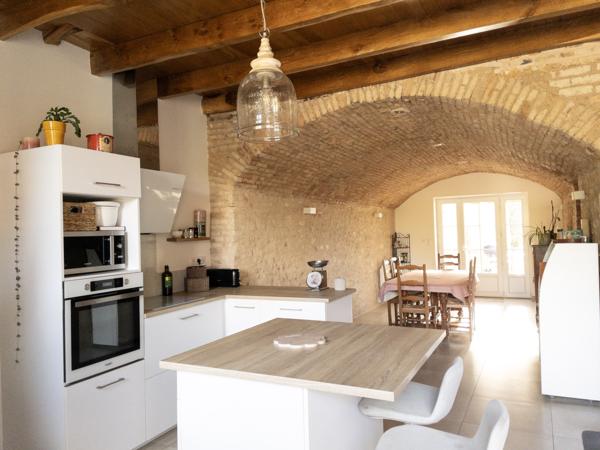 Maison à vendre à Chasseneuil-sur-Bonnieure (16260) - Charente