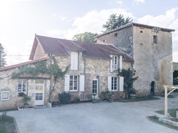 Maison à vendre à Chasseneuil-sur-Bonnieure (16260) - Charente