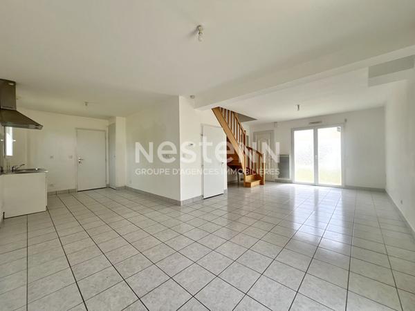 Maison 5 pièces à vendre à Sarzeau, proche bourg.