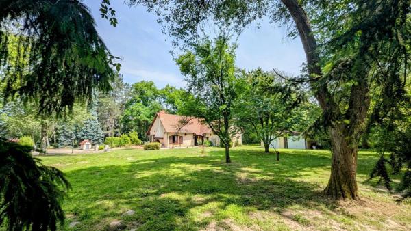 Vente Maison 7 pièces 138 m2 à Aubigny-sur-Nère