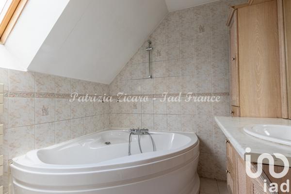 Maison à vendre 4 pièces 119 m² Saint-Germain-lès-Arpajon