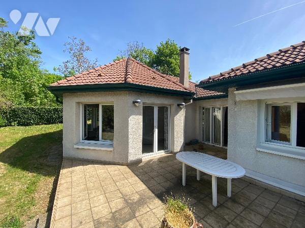 EN EXCLUSIVITE MAISON INDEPENDANTE 6P MESSEIN