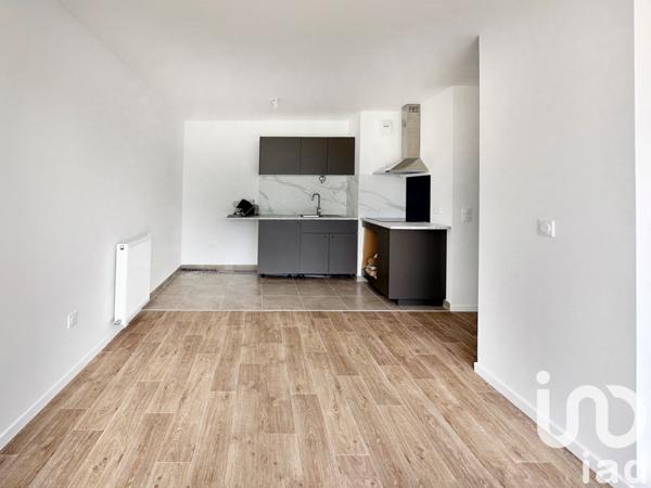 Location appartement 3 pièces 61 m² Aubergenville