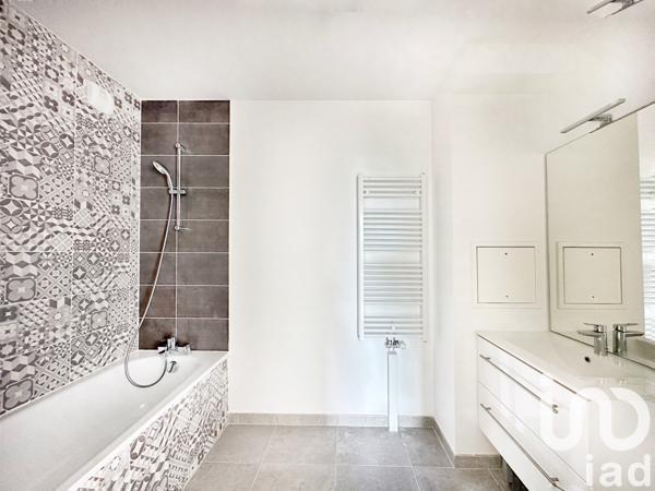 Location appartement 3 pièces 61 m² Aubergenville