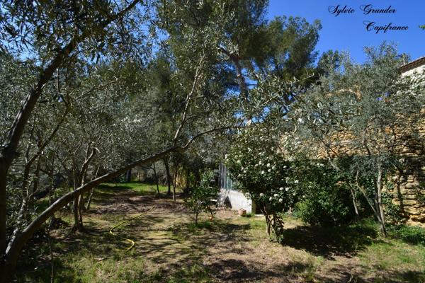 Dpt Bouches du Rhône (13), à vendre proche de  Salon-de-Provence maison P7