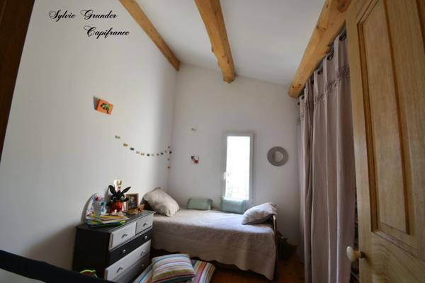 Dpt Bouches du Rhône (13), à vendre proche de  Salon-de-Provence maison P7