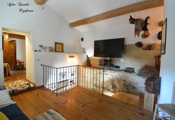 Dpt Bouches du Rhône (13), à vendre proche de  Salon-de-Provence maison P7
