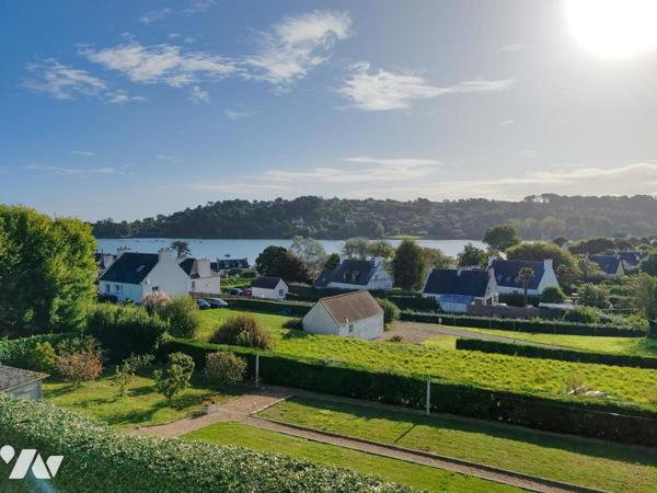 2105 - DEUX MAISONS A PROXIMITE IMMEDIATE DE LA MER