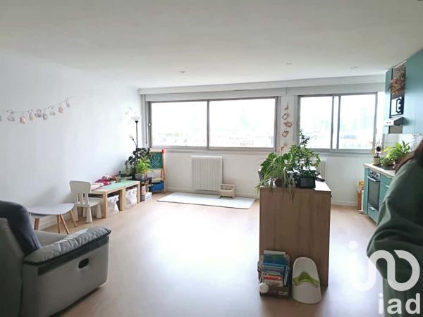 Appartement à vendre 4 pièces 99 m² Suresnes
