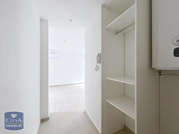 Appartement à louer 2 pièces 53.33m² Pommiers (69480)