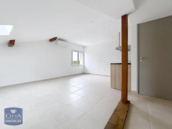 Appartement à louer 2 pièces 53.33m² Pommiers (69480)