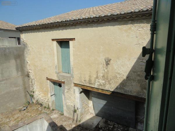 Maison de ville à vendre à Saint-Gilles dans le Gard (30800), ref : 11411/419