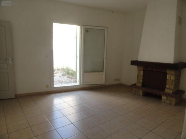 Maison de ville à vendre à Saint-Gilles dans le Gard (30800), ref : 11411/419