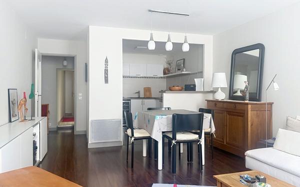 Appartement à vendre    3 pièces • 73 m2 La Rochelle