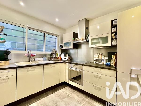 Maison à vendre 5 pièces 124 m² Saint-Raphaël