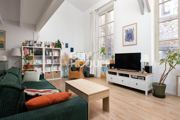 Emplacement exceptionnel , Appartement 3 pièce(s) - Hypercentre