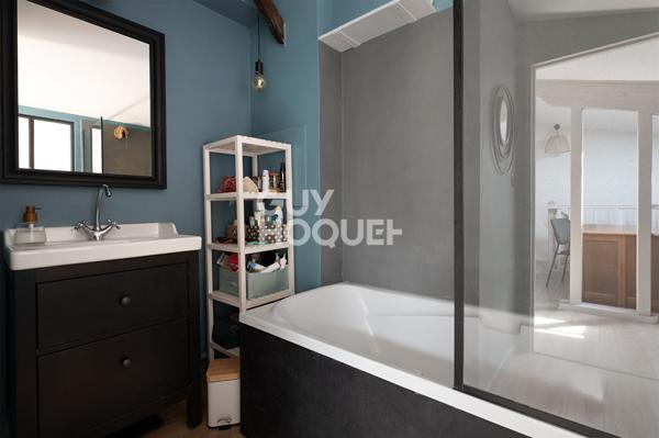 Emplacement exceptionnel , Appartement 3 pièce(s) - Hypercentre