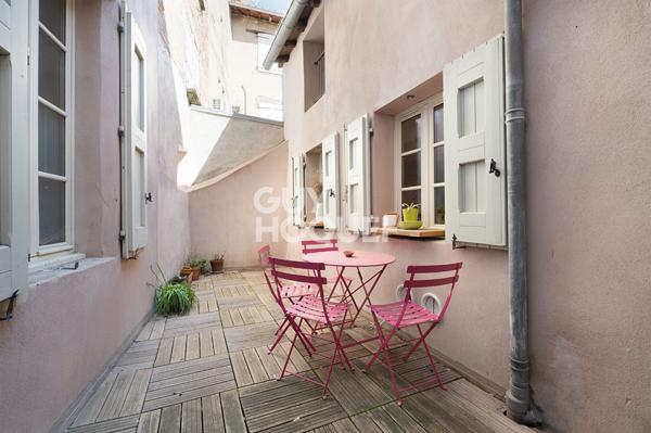 Emplacement exceptionnel , Appartement 3 pièce(s) - Hypercentre