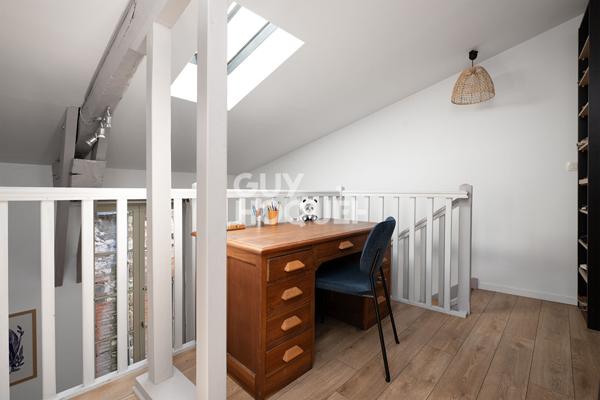 Emplacement exceptionnel , Appartement 3 pièce(s) - Hypercentre