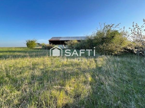 Terrain plat 851 m² façade 50ml libre constructeur