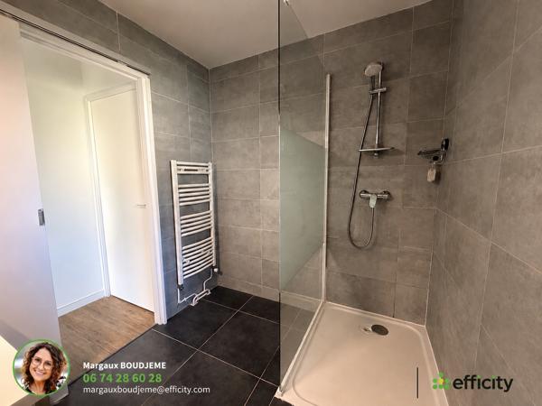Appartement
         3 pièces
        - 69 m² 399 000 € *