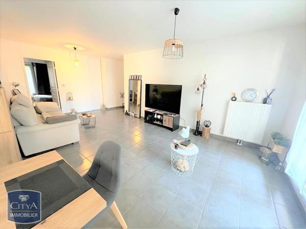 Appartement à louer 3 pièces 73.18m² Clermont-Ferrand (63000)