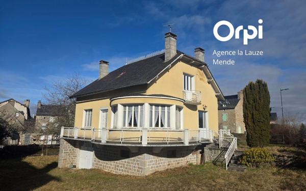 Maison à vendre    4 pièces • 103,11 m2 Aumont-Aubrac